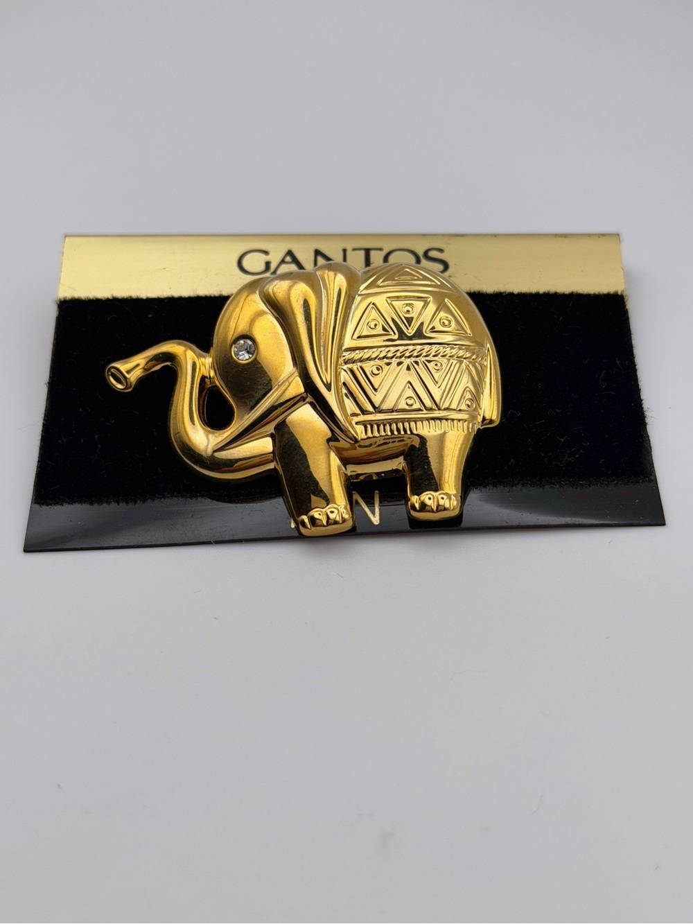 Vintage Gantos Gold Tone Elephant Brooch Rhinestone Eye Figural Pin NOS - Picture 4 of 6